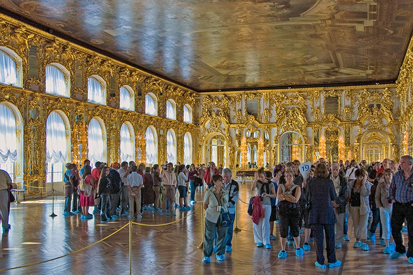 One of the gold rooms