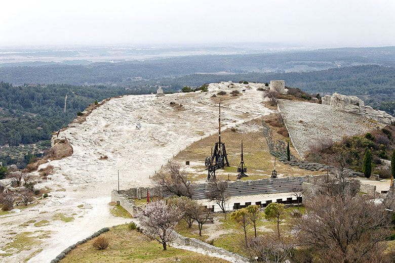 The plateau above the village