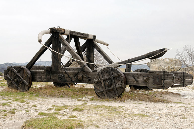 Crossbow catapult