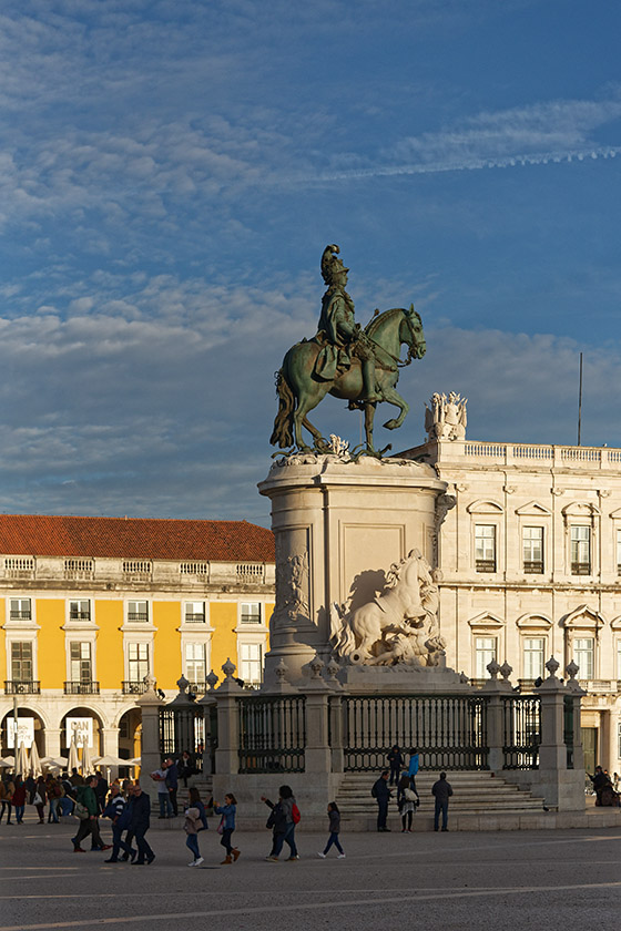 'Estátua de Dom José I' (Statue of Joseph I)