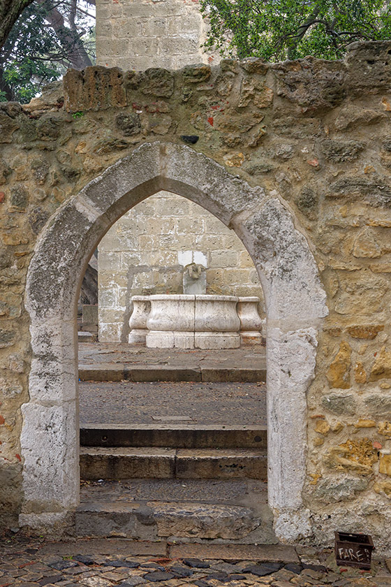 Archway to the fountain