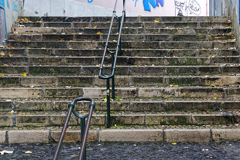 At the bottom of the 'Beco dos Surradores' (Alley of Whisperers)