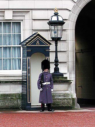 Guard at Buckingham Palace