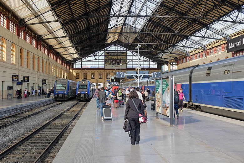 10:05 a.m.: Arriving in Marseille's 'Saint-Charles' station