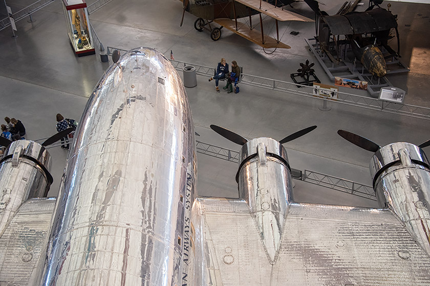 Boeing 307 Stratoliner "Clipper Flying Cloud"