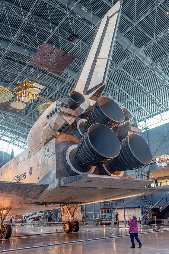 Space Shuttle "Discovery"