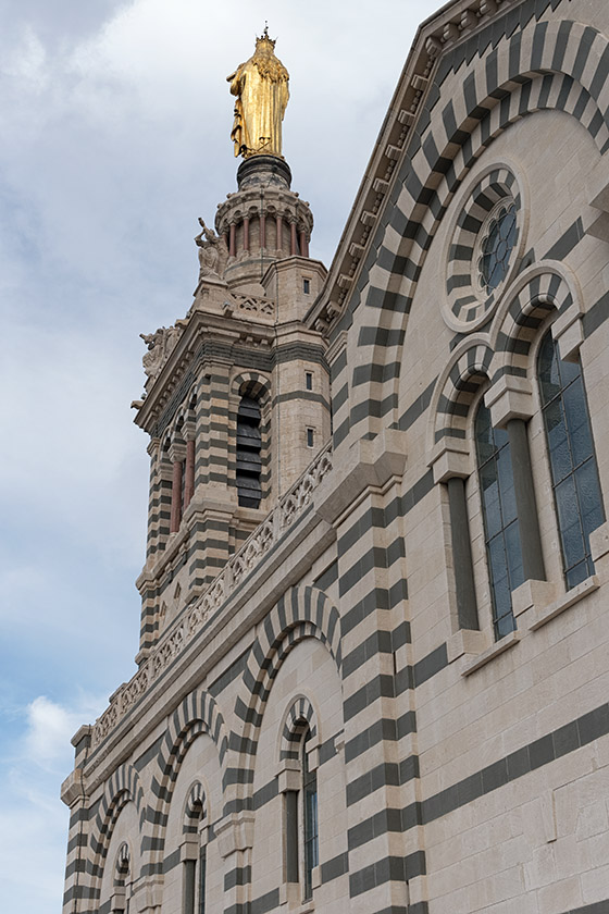 The transept from the outside