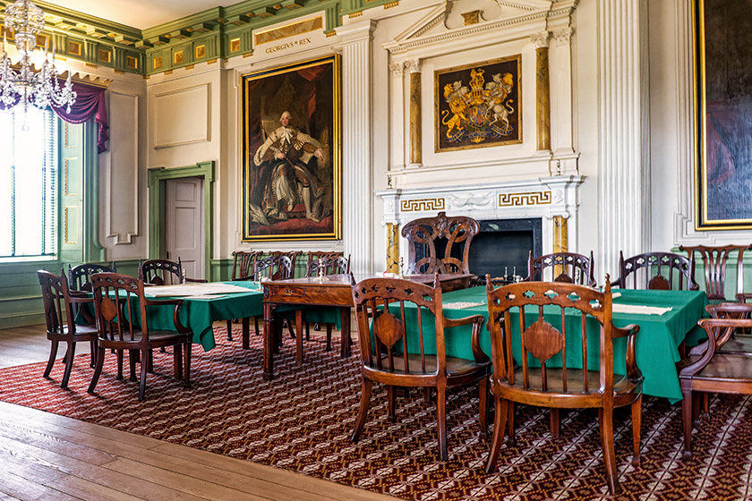 The main room was used for meetings, dining, and dancing