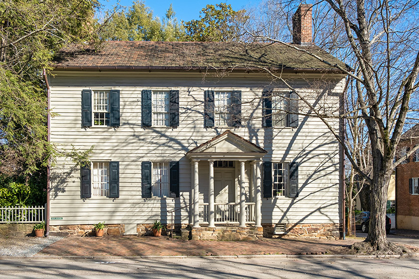 Residence at the corner of South Main and Blum Street