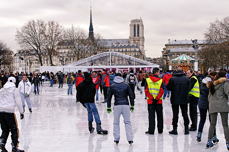 Ice-skating in front of City Hall