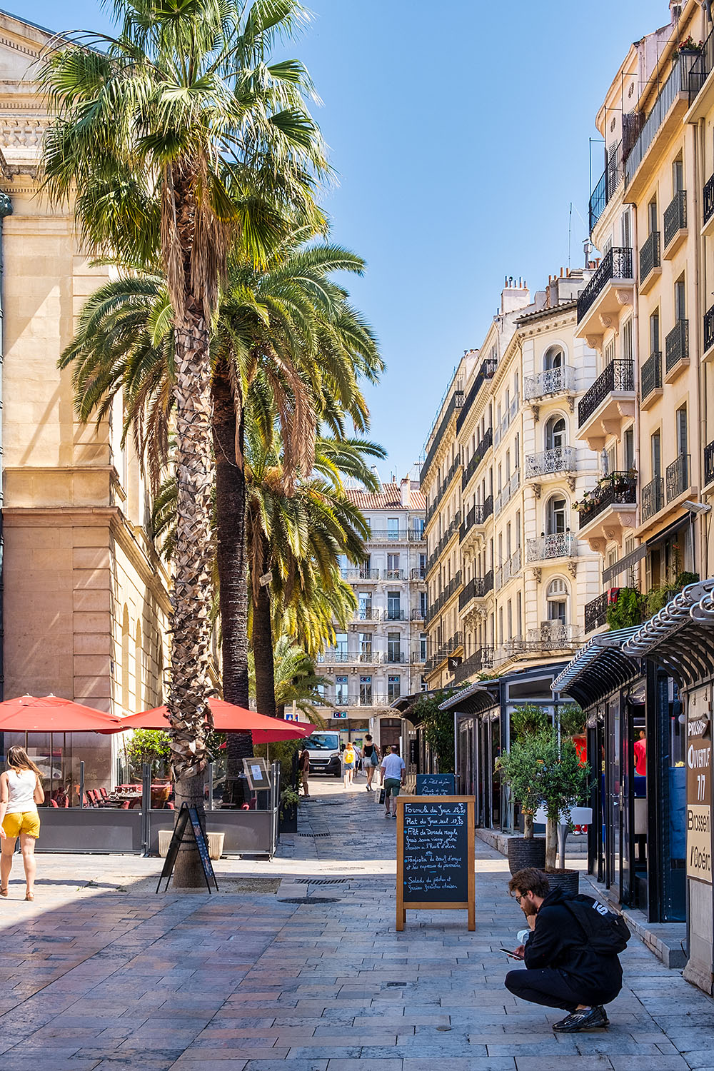 Looking up the 'rue Molière'