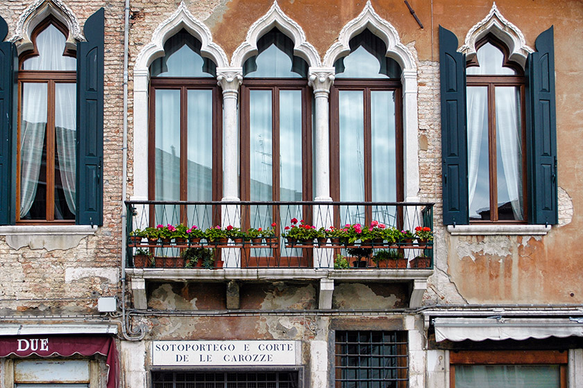 Venetian windows